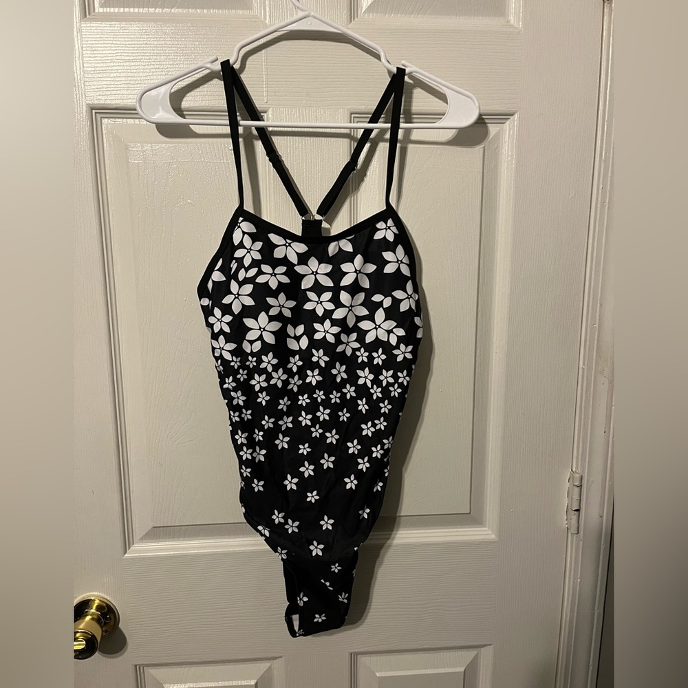 One piece swimsuit